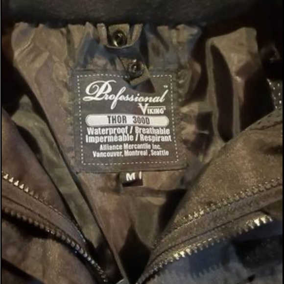Viking Professional 3910J Thor 300D Rip Stop Rain Jacket medium - Picture 2 of 4